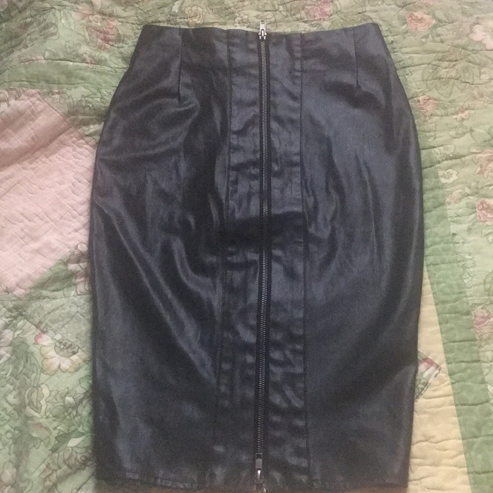 Black pencil skirt